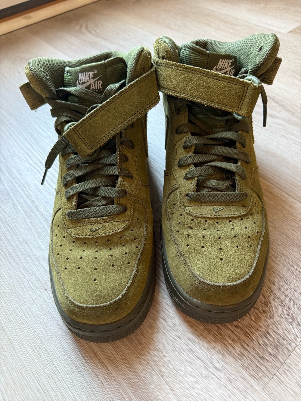 Nike Mid Air Force 1